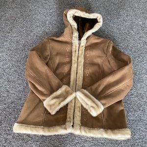 Women’s White Stag Coats & Jackets